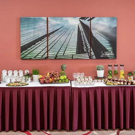 Leonardo Hotel Frankfurt City South-2